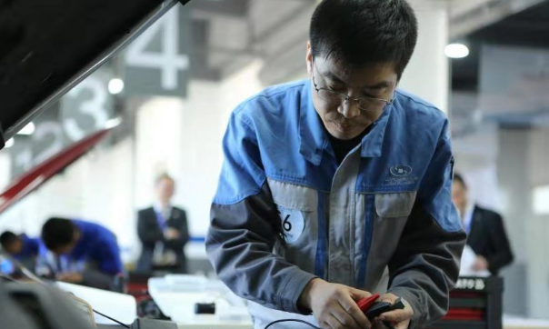 凝聚·新起点，砥砺·新征程