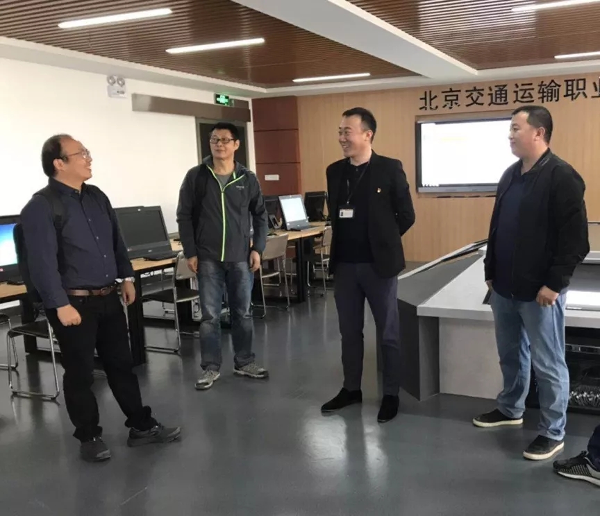 【交通管理与信息工程系】深职院智能交通技术运用专业来taptap点点进行交流访谈