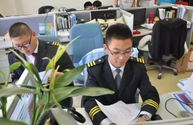 交院等你来|交院学长告诉你，在北京开地铁是怎样的体验